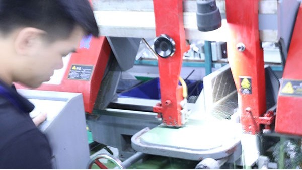五軸點(diǎn)膠機(jī)